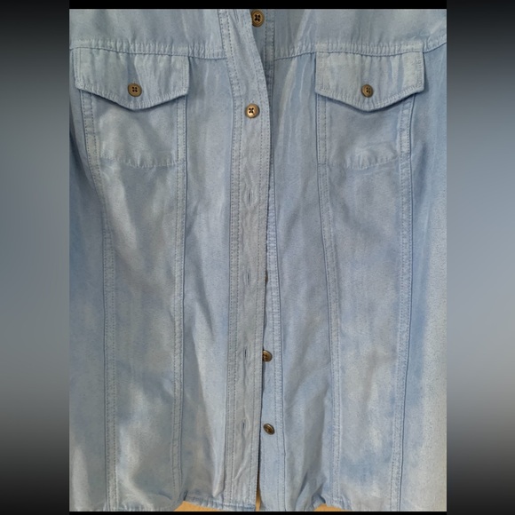 CROFT&BARROW Light Blue Suede Long Sleeve Button Down Shirt SIZE M - Picture 7 of 10